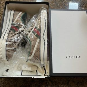 Gucci tennis shoes